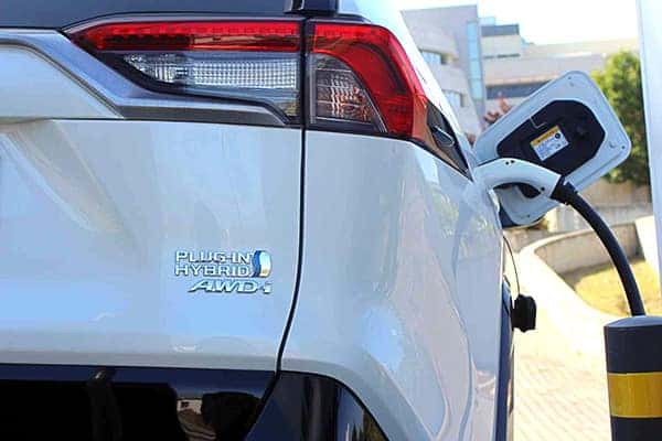 a toyota rav4 plug-in hybrid charging