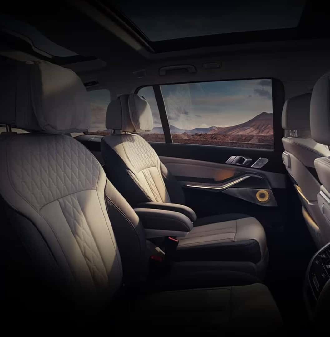 BMW X7 INTERIOR AND SEATING