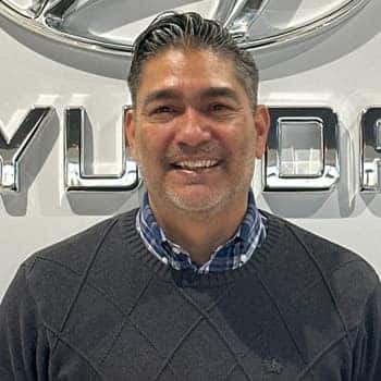 Luis Velez