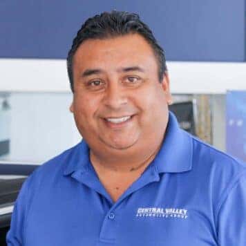 Luis Tobar