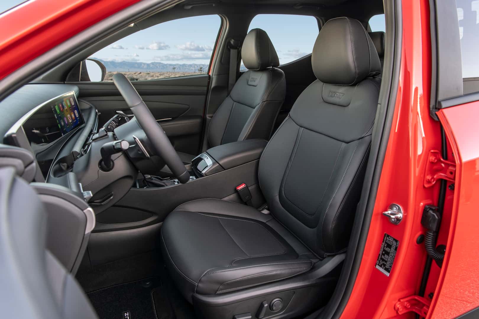 2025 Hyundai Santa Cruz XRT Front Seat