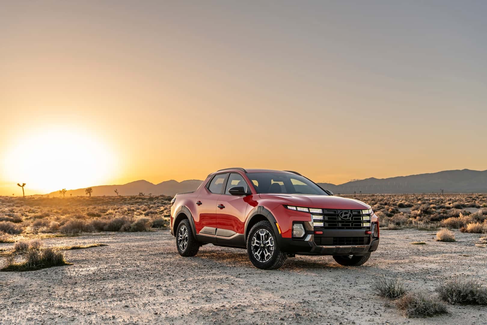 2025 Hyundai Santa Cruz XRT Front Side View