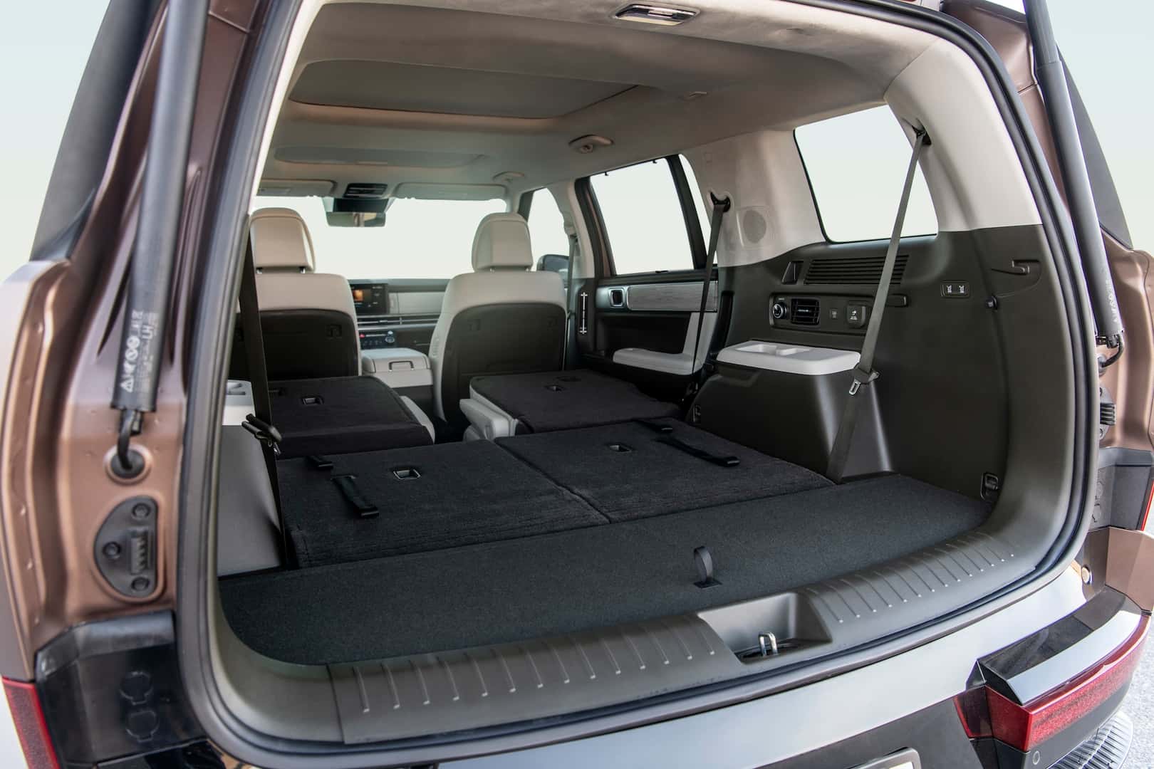 2025 Hyundai Santa Fe Interior Cargo Space