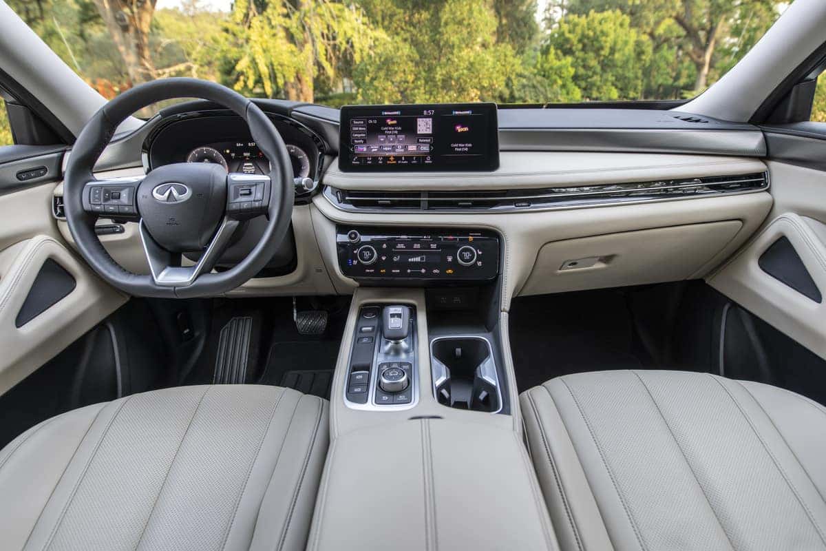 2022 INFINITI QX60 dashboard