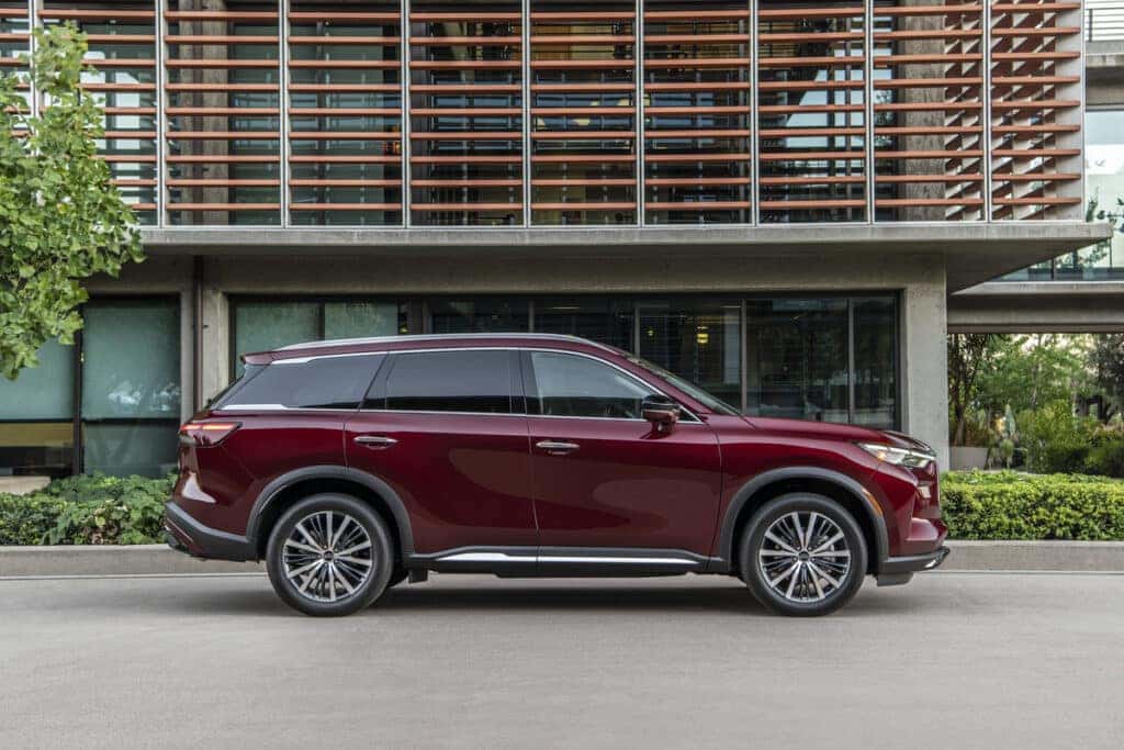 2025 INFINITI QX60 Deep Bordeaux passenger side view
