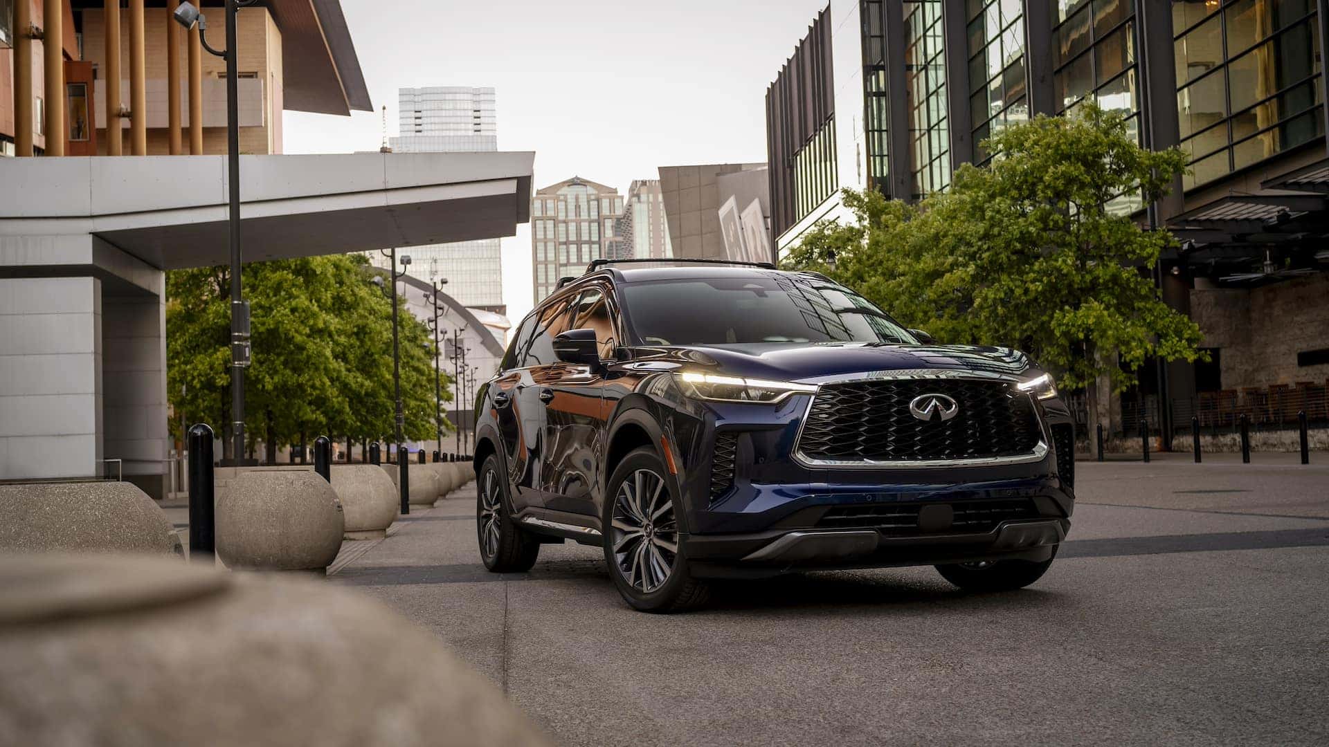 2024 INFINITI QX60 Grand Blue city