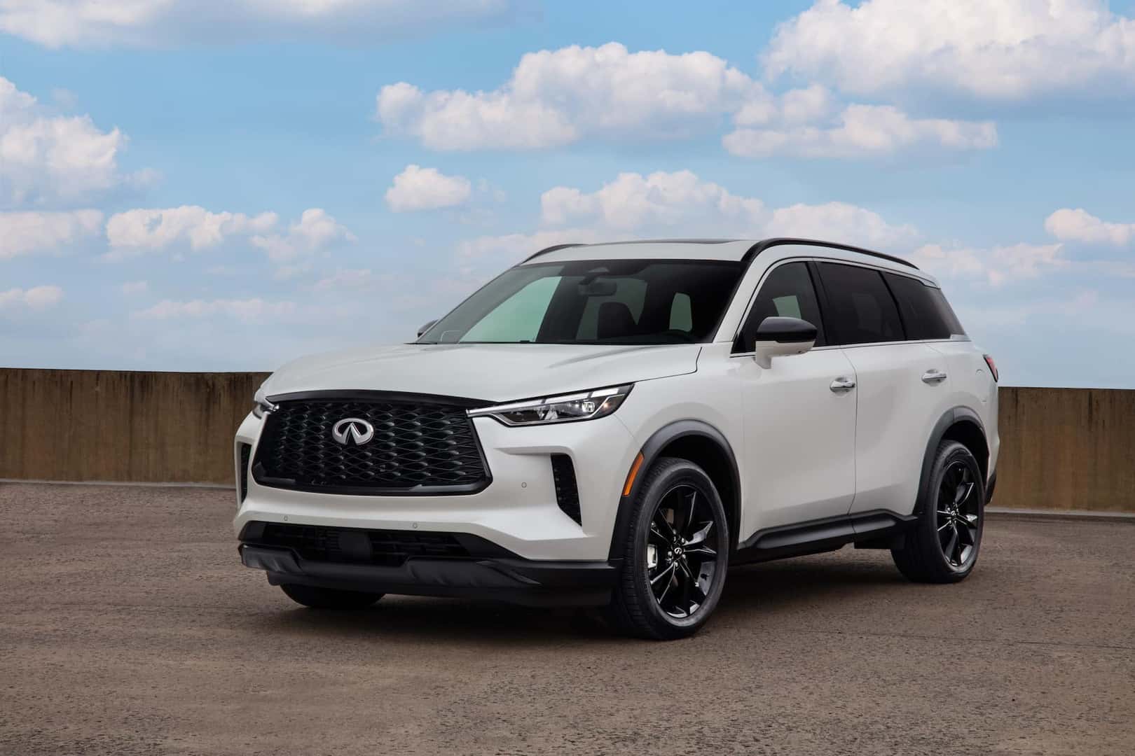2025 INFINITI QX60 Black Edition Majestic White