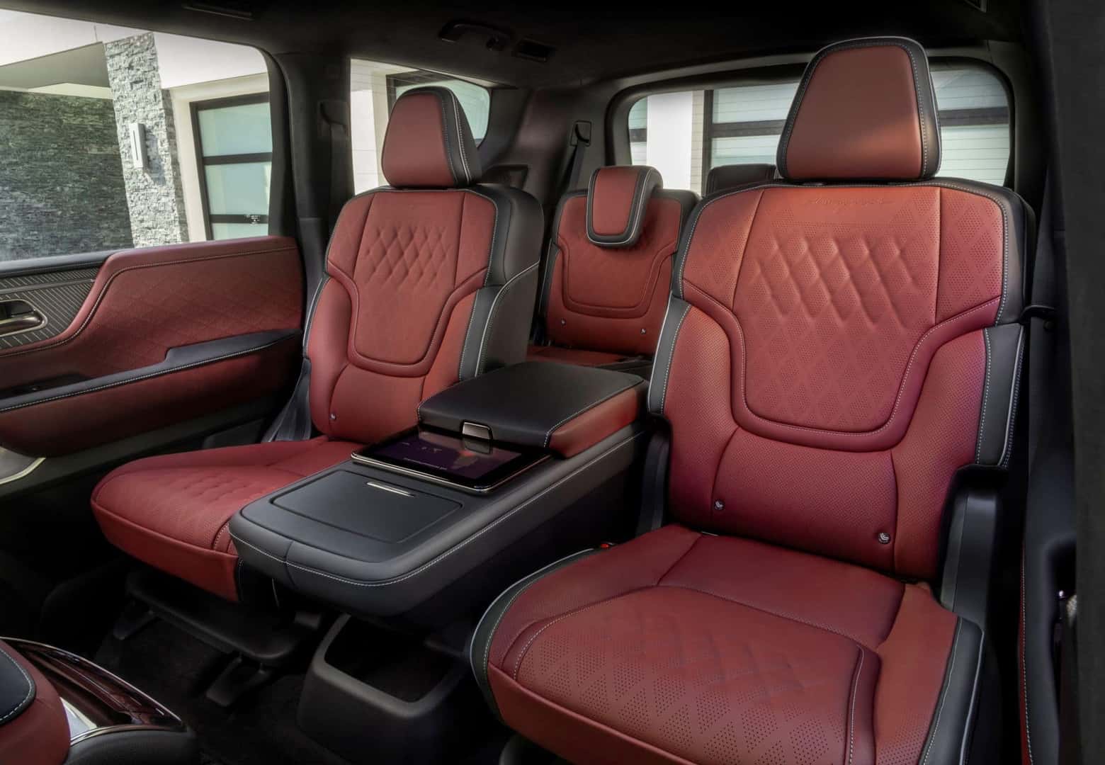 The Comfy And Furnished 2025 INFINITI QX80'S Fashionable Rear Seats