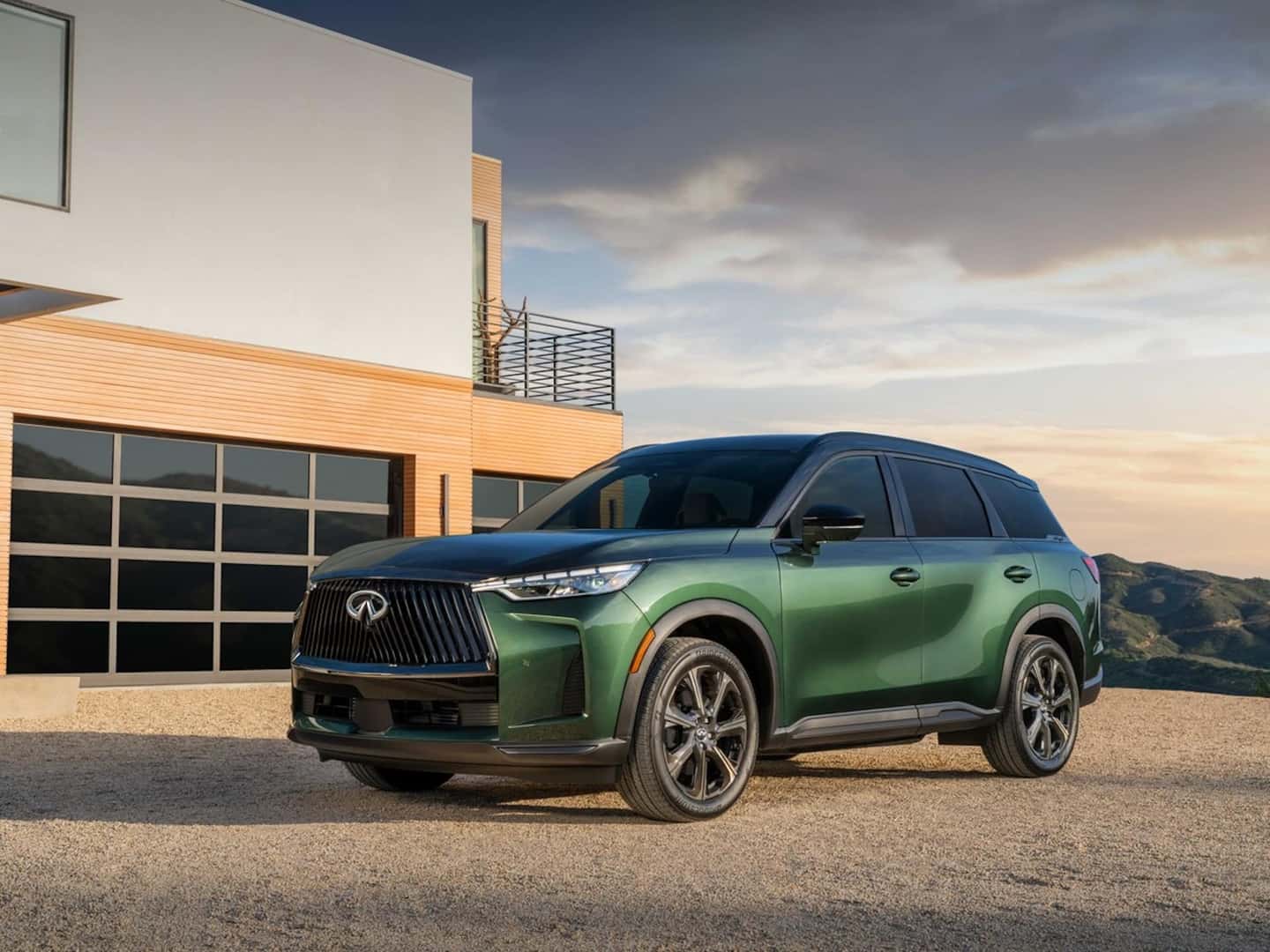 2026 Infinity QX60 Front and Driver's Side View