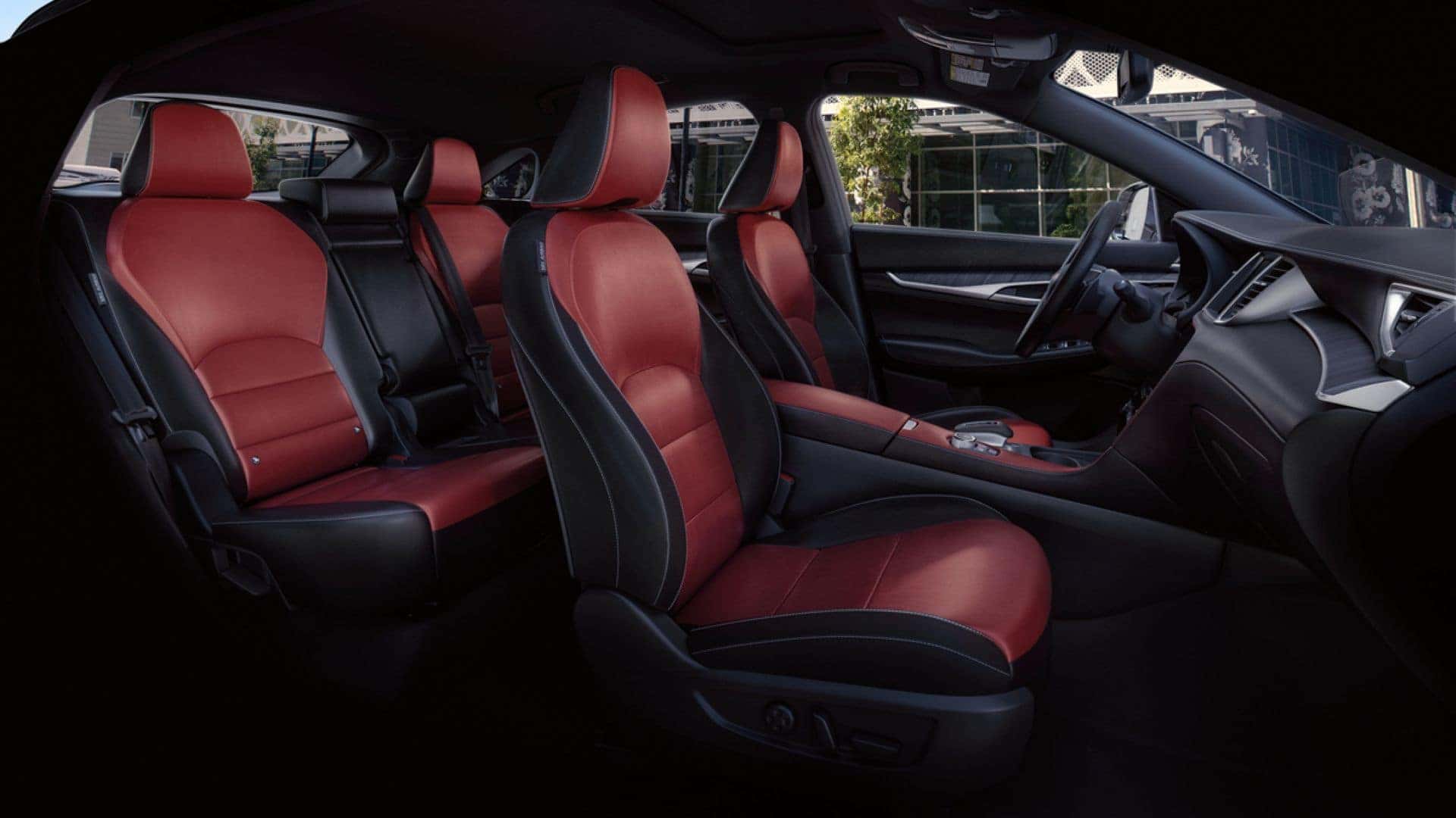 2025 INFINITI Front and Bck Seat Interior