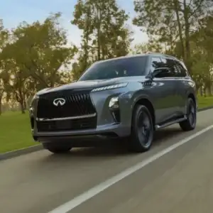 2026 INFINITI QX80 Gray in motion