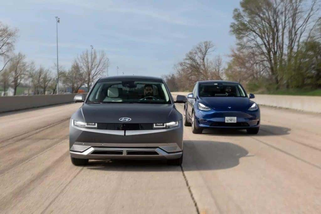 Hyundai vs Tesla