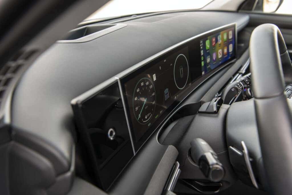 2025 Hyundai TUCSON PHEV interior