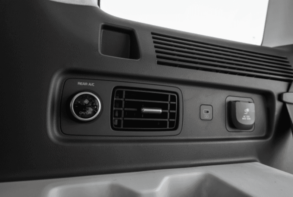 Hyundai air conditioning vent