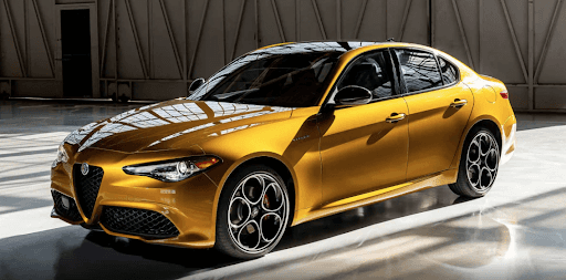 Alfa Romeo Giulia - Luxury SEDAN