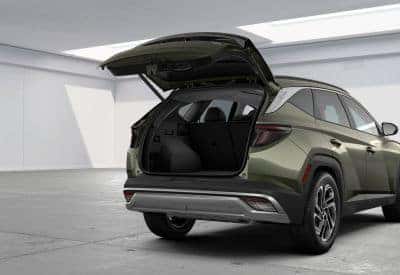 Hands-Free Smart Liftgate on the 2026 Tucson near Pompano Beach