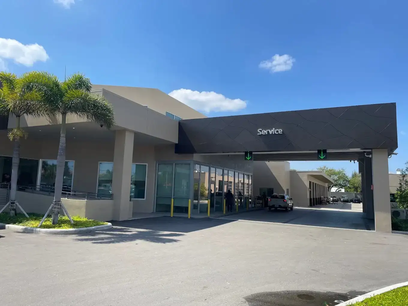 Hyundai oil change service near Boca Raton at King Hyundai in Deerfield Beach