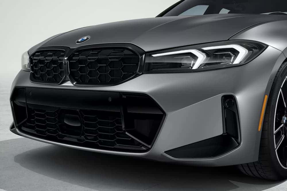 Close-up of the frontend on a silver 2026 BMW M340i.