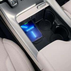 wireless charging and cupholders in the 2025 hyundai palisade