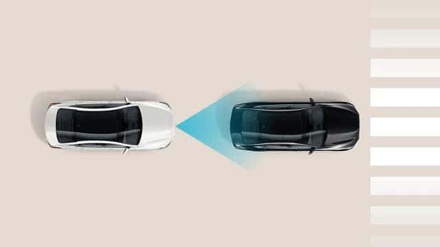 example of hyundai safety feature forward collision avoidance assist with pedestrial, cyclist, and juction turning detection
