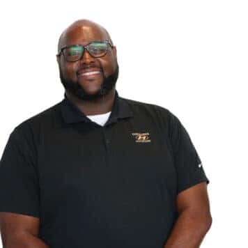 Mariquis Holcombe